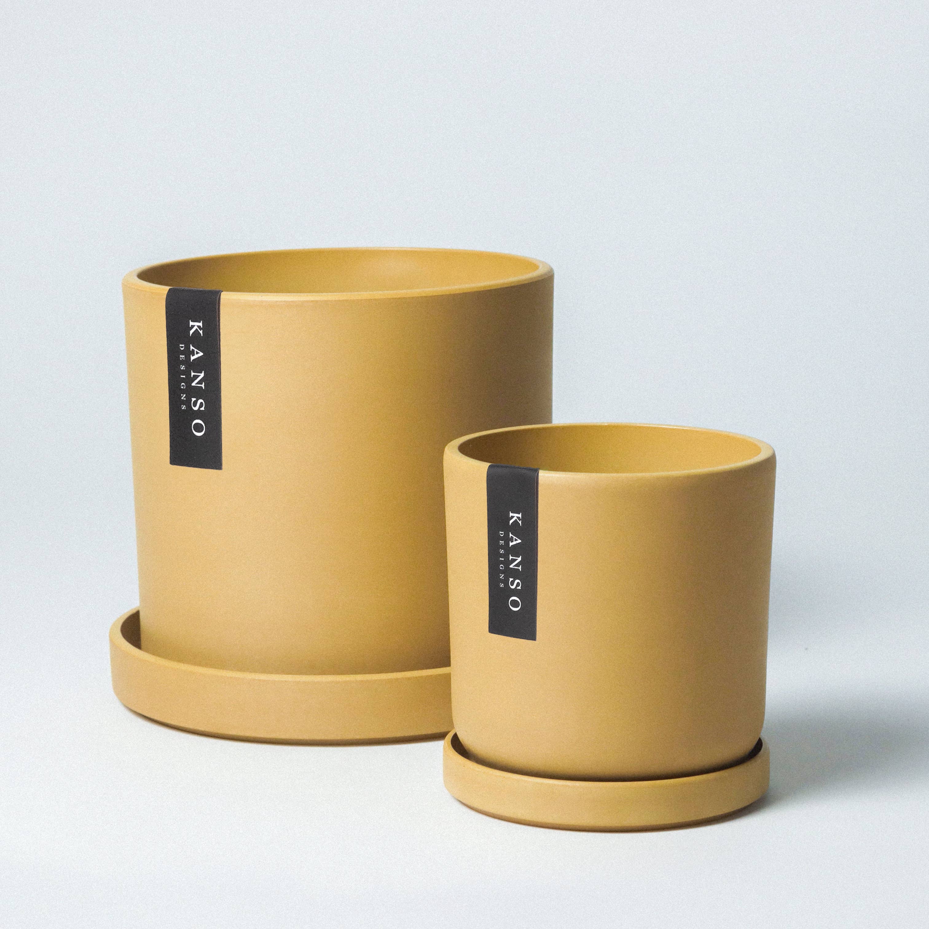 7" & 4" Mustard Seed & Dusted Clay Planters & Saucers